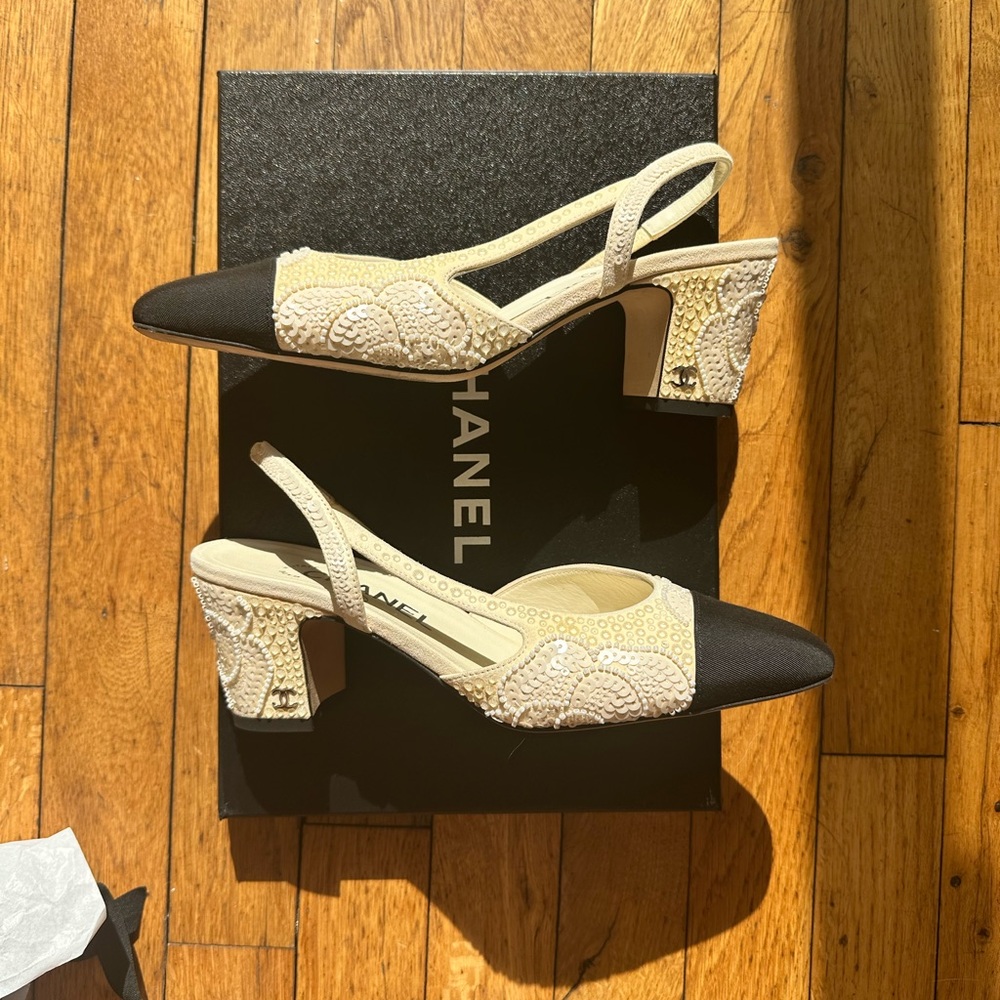 Chanel cream pearl beaded sequin bridal slingback limited edition 36.5